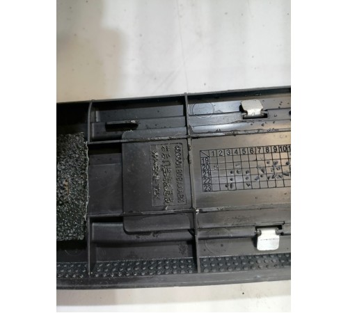 Накладка порога задняя правая