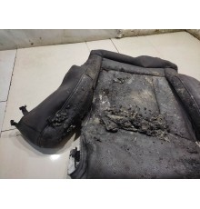 Электроподогрев сиденья передний левый