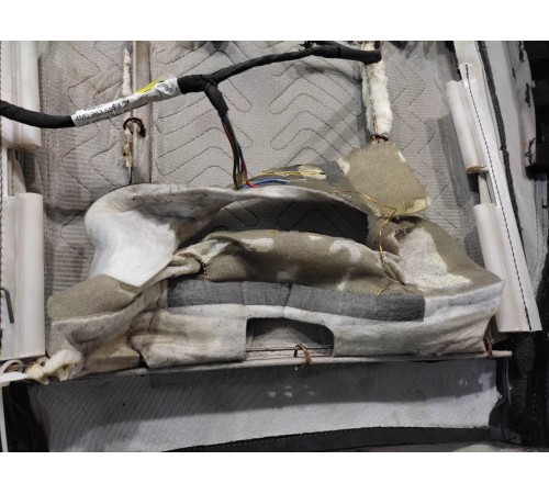 Электроподогрев сиденья передний левый