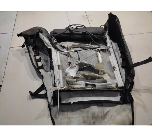 Электроподогрев сиденья передний левый