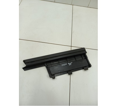 Накладка багажника