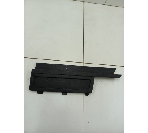 Накладка багажника