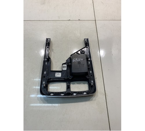 Накладка консоли