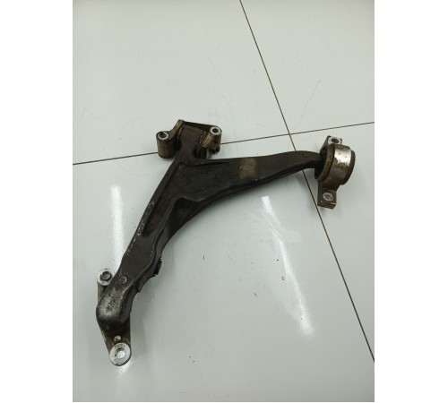 Рычаг подвески передний левый