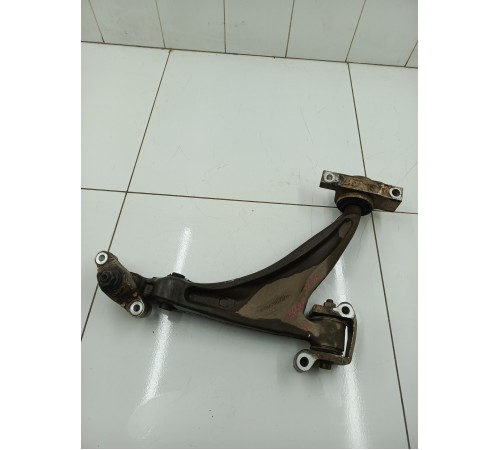 Рычаг подвески передний левый
