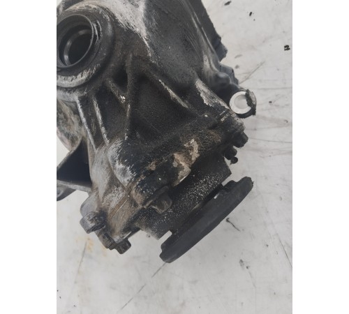 Редуктор передний