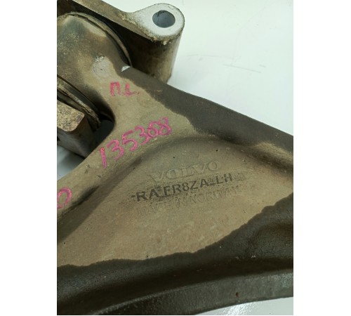 Рычаг подвески передний левый