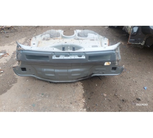 Панель задняя