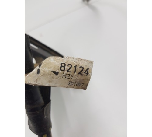 Клемма аккумулятора (минус)