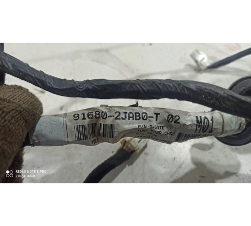 Электропроводка двери багажника