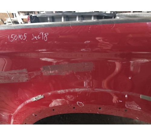 Крыло кузова правое