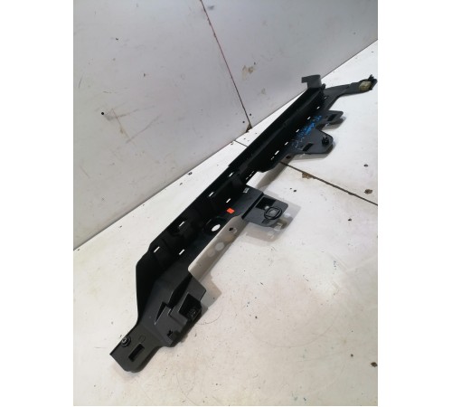 Обшивка салона задняя левая