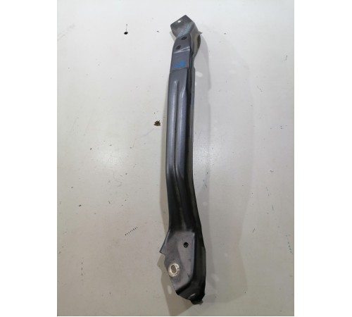 Кронштейн передней панели левый