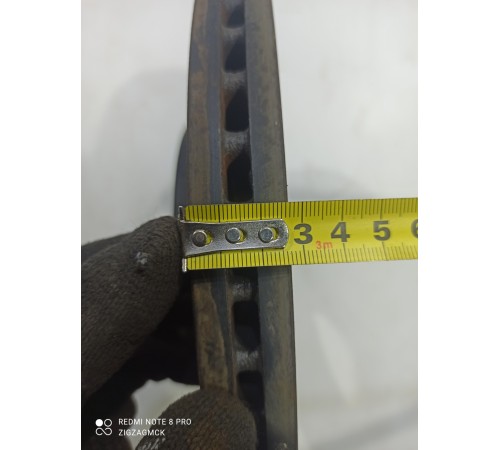 Тормозной диск(передний правый)