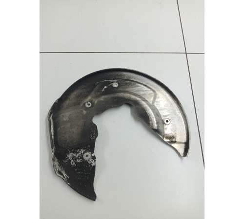 Кожух тормозного диска задний правый