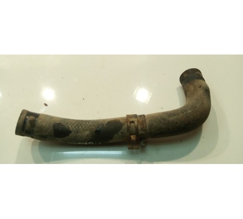 Патрубок системы охлаждения