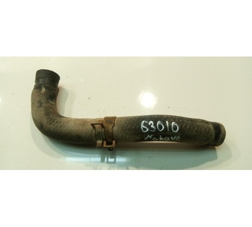 Патрубок системы охлаждения