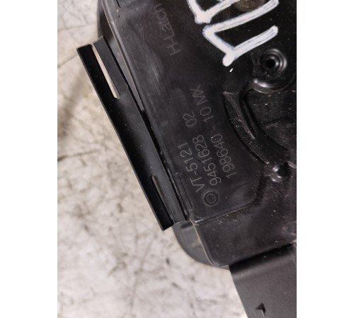 Замок двери передний правый