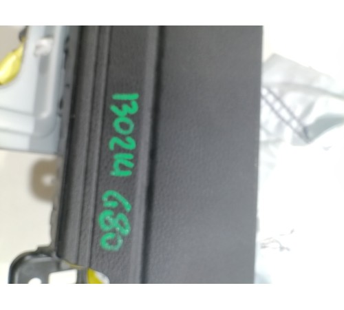 Подушка безопасности нижняя для колен