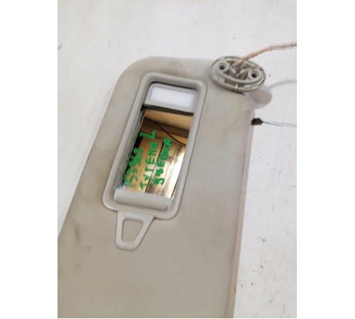 Козырёк левый