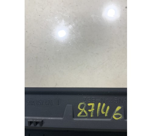 Решетка воздуховода правая