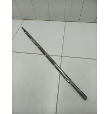 Уплотнитель стекла двери передний правый внешний