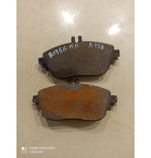 Тормозные колодки(передние правые)
