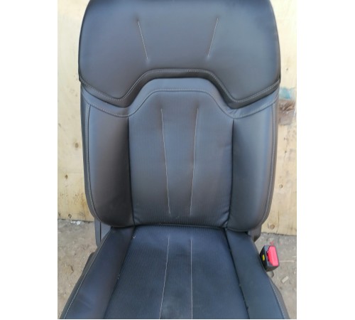 Сиденье переднее правое