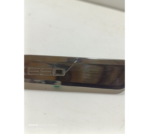 Накладка обшивки двери передняя левая