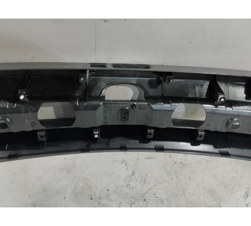 Накладка крышки двери багажника