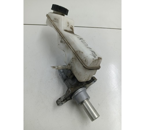 Главный тормозной цилиндр в сборе