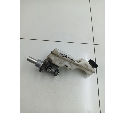 Главный тормозной цилиндр в сборе