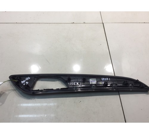 Накладка обшивики двери (с подсветкой) (задня,левая)