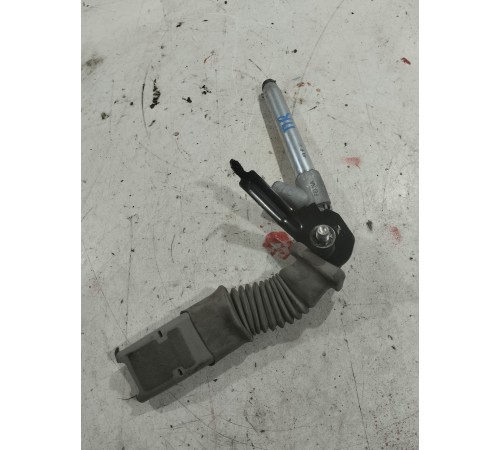 Пиропатрон ремня безопасности с ответной частью передний правый