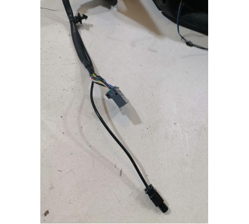 Зеркало заднего вида правое