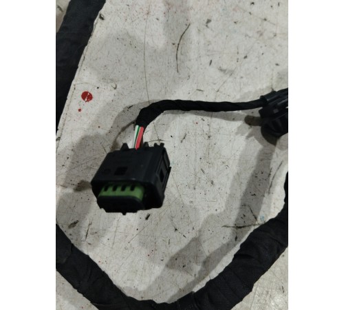 Электропроводка двери (задняя левая)