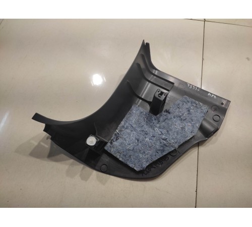 Накладка салона(правая)