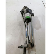 Трапеция стеклоочистителей в сборе