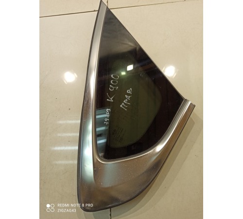 Глухое стекло(заднее правое)