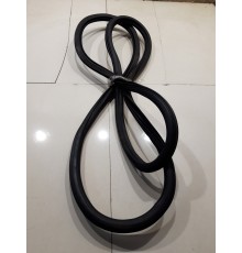 Уплотнитель двери (задний, левый)