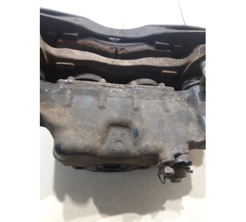 Суппорт передний правый