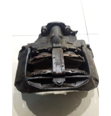 Суппорт передний правый