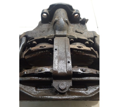 Суппорт передний правый