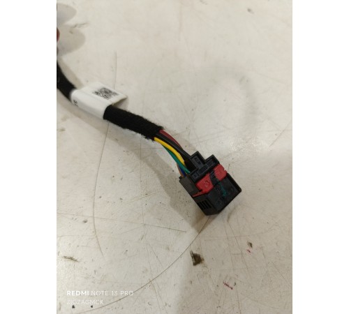 Амортизатор крышки багажника