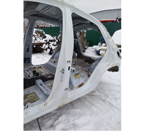 Порог со стойкой задний левый