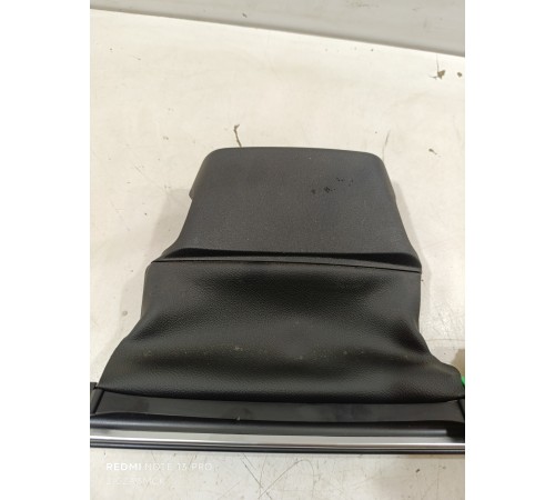 Кожух рулевой колонки с дефлектором