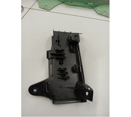 Подножка под ногу водителя