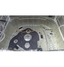 Ниша багажника(запасного колеса)