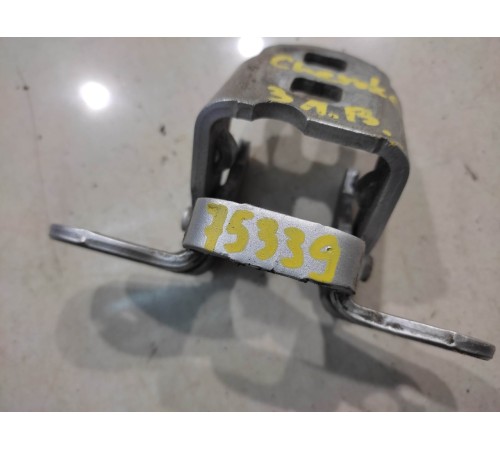 Петля двери (задняя, правая, верхняя)