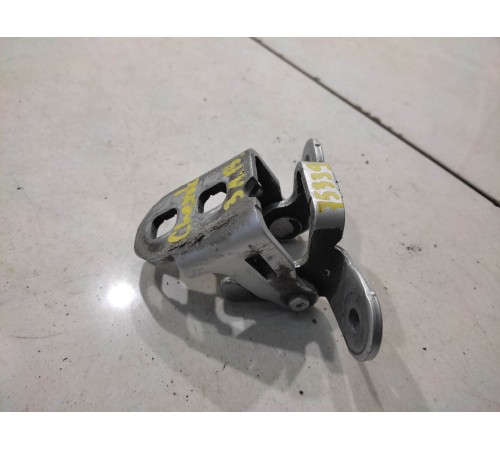 Петля двери (задняя, правая, верхняя)